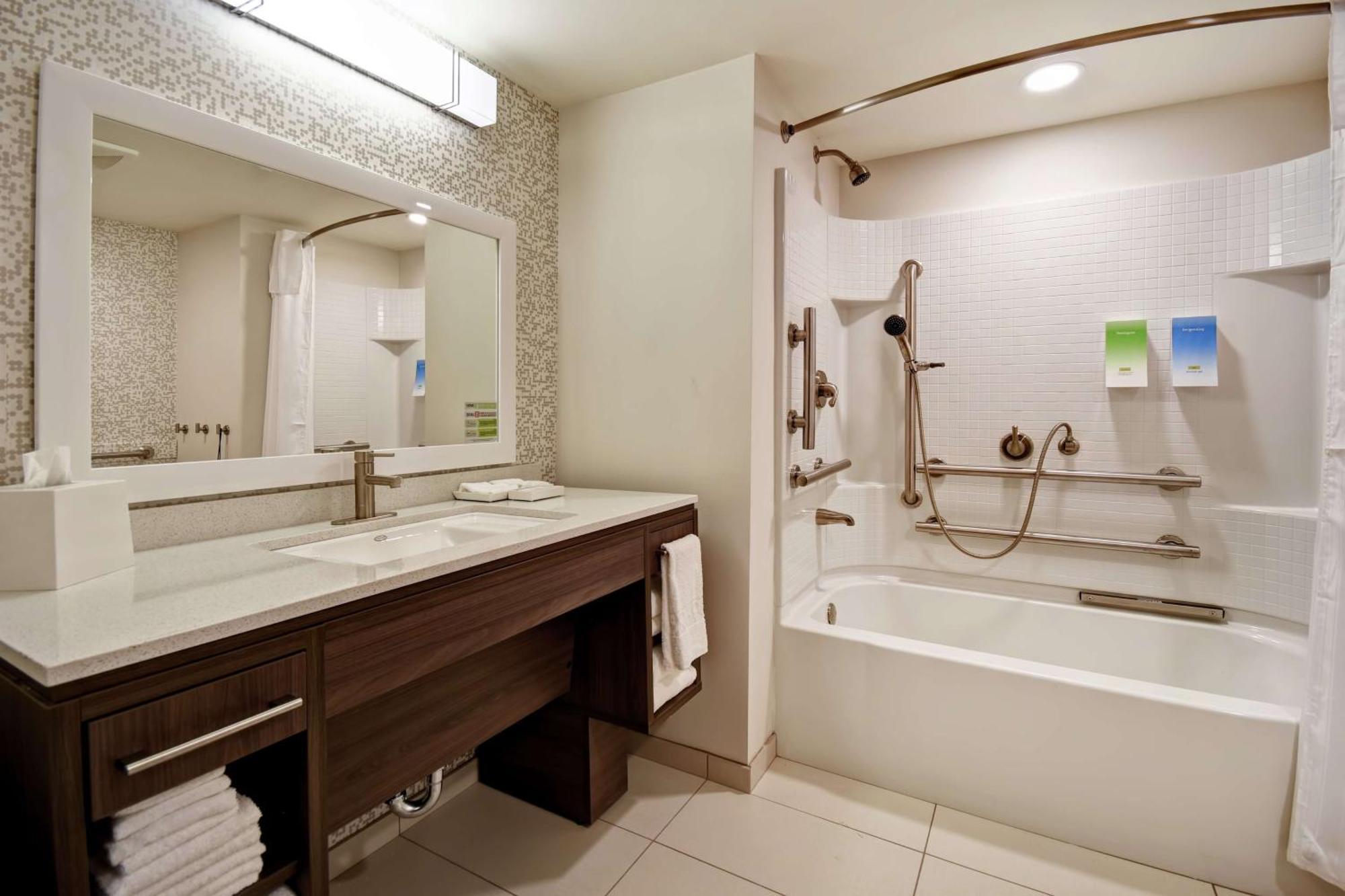 Home2 Suites By Hilton ΛαΓκράντζ Εξωτερικό φωτογραφία